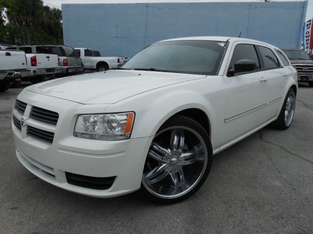 Dodge Magnum 2008 photo 7