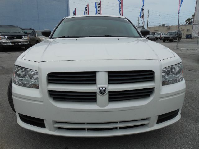 Dodge Magnum 2008 photo 8