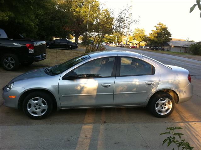 Dodge Neon 2000 photo 5