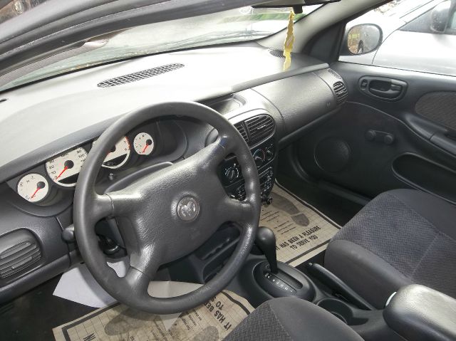 Dodge Neon 2001 photo 2