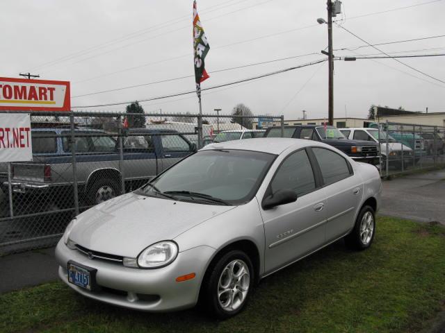 Dodge Neon SE Sedan