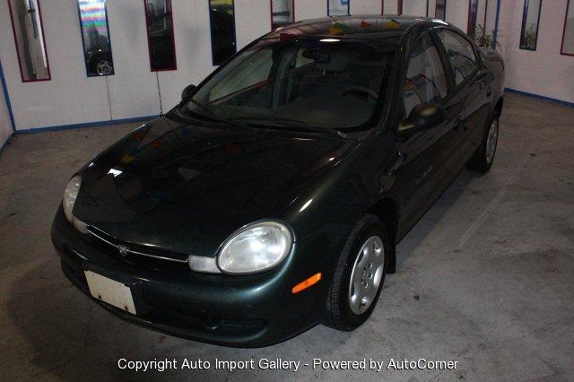 Dodge Neon 3.0L Sedan