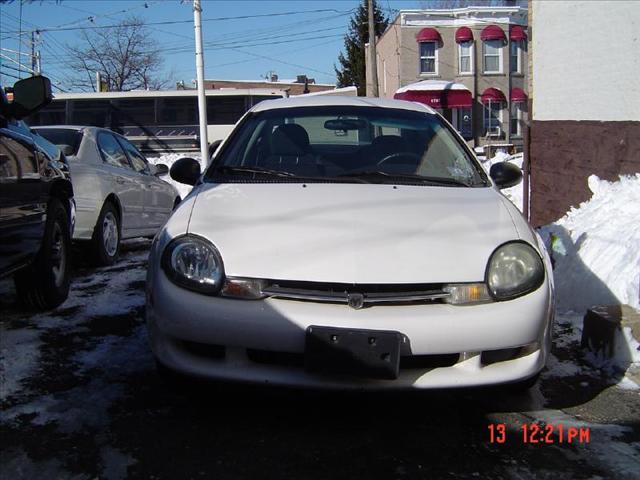 Dodge Neon 2001 photo 2