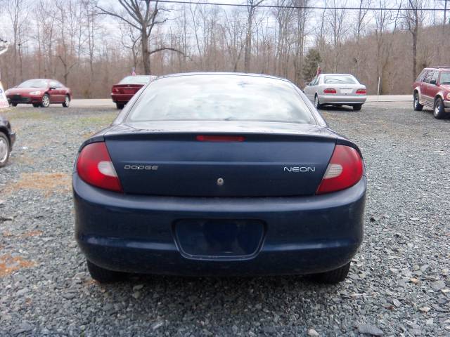 Dodge Neon 2001 photo 2