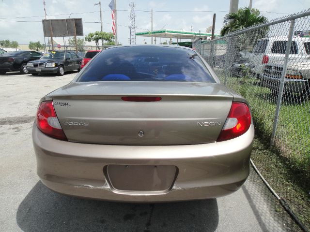 Dodge Neon Unknown Sedan