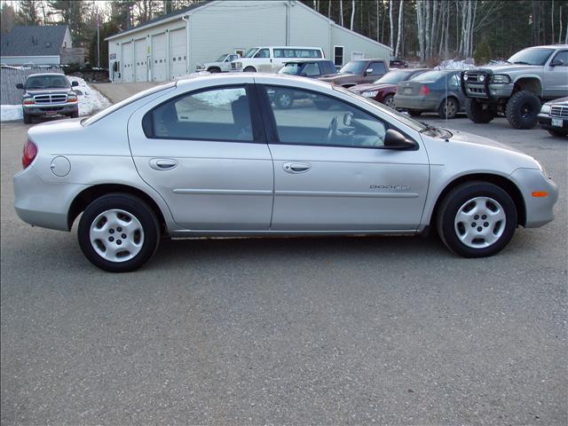 Dodge Neon 2001 photo 2