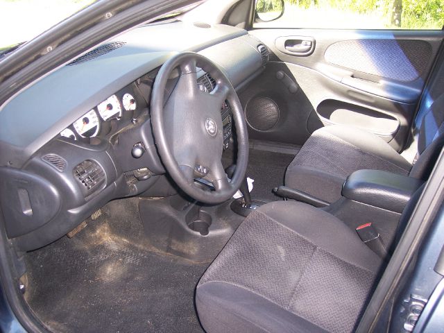 Dodge Neon 2001 photo 2