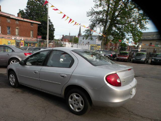 Dodge Neon Unknown Sedan