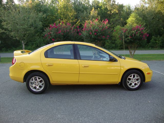 Dodge Neon 2002 photo 1