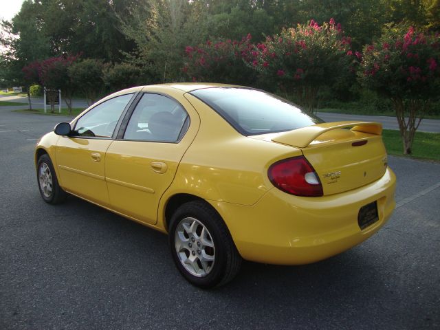 Dodge Neon 2002 photo 3