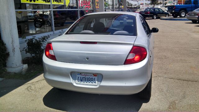 Dodge Neon 2002 photo 3