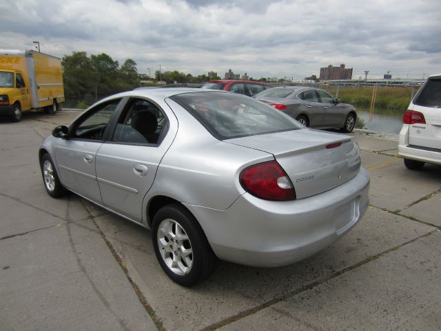 Dodge Neon 2002 photo 1