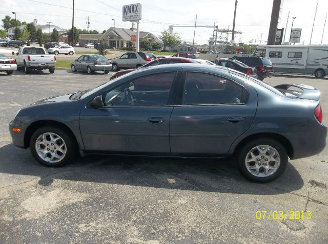 Dodge Neon 2002 photo 3