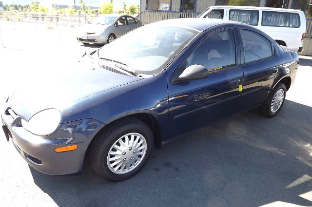 Dodge Neon 2002 photo 2