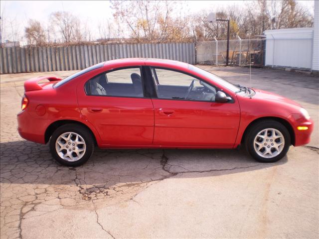 Dodge Neon 2002 photo 2