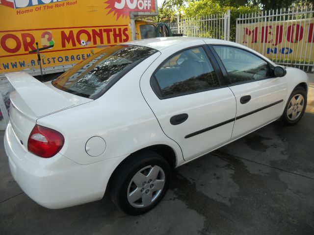 Dodge Neon 2003 photo 1