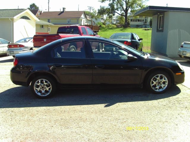 Dodge Neon 2003 photo 3