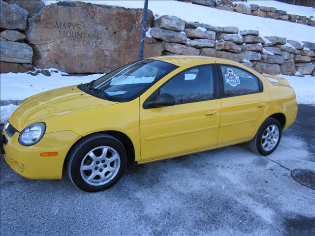 Dodge Neon 2003 photo 2