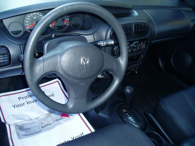 Dodge Neon 2003 photo 1