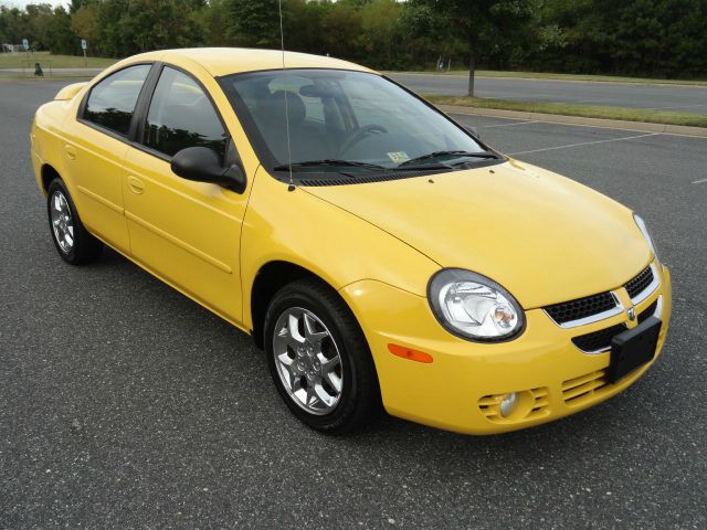 Dodge Neon 2003 photo 1