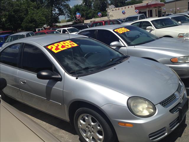 Dodge Neon 2003 photo 1