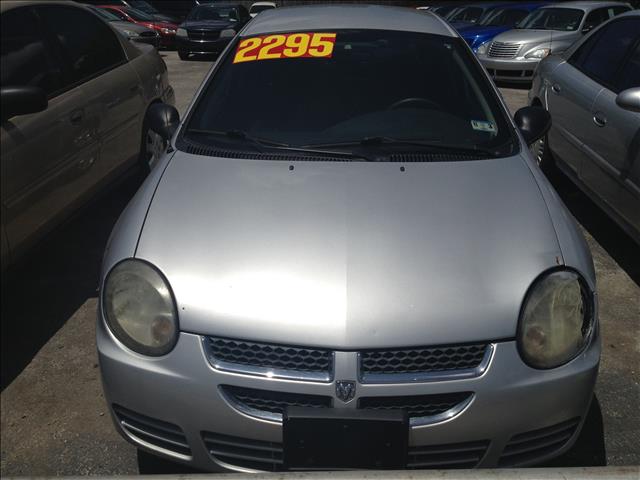 Dodge Neon 2003 photo 2