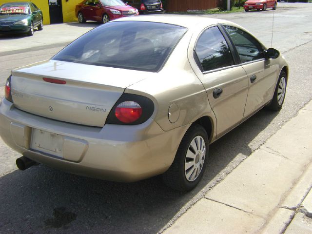 Dodge Neon 2003 photo 1