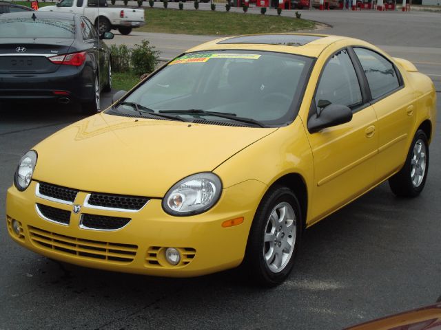 Dodge Neon 2003 photo 3