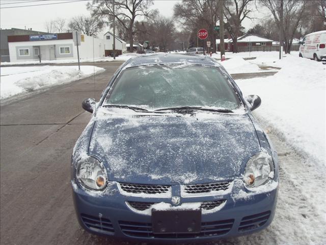 Dodge Neon 2003 photo 2