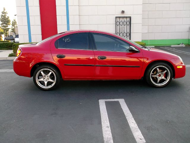 Dodge Neon Unknown Sedan