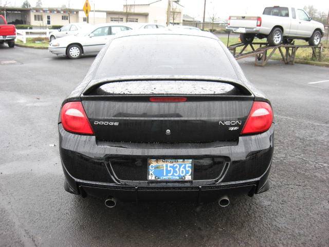 Dodge Neon 2003 photo 2