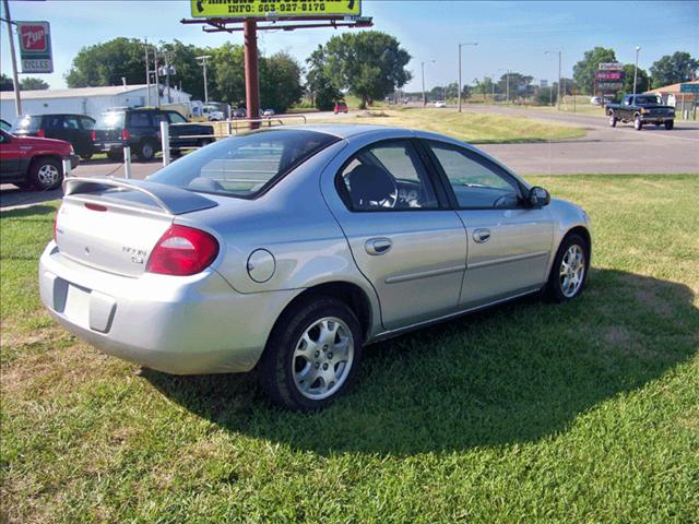 Dodge Neon 2003 photo 1