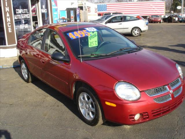 Dodge Neon 2003 photo 2