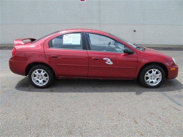 Dodge Neon 2003 photo 2