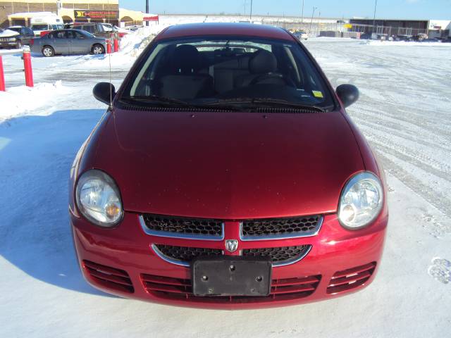 Dodge Neon 2003 photo 2