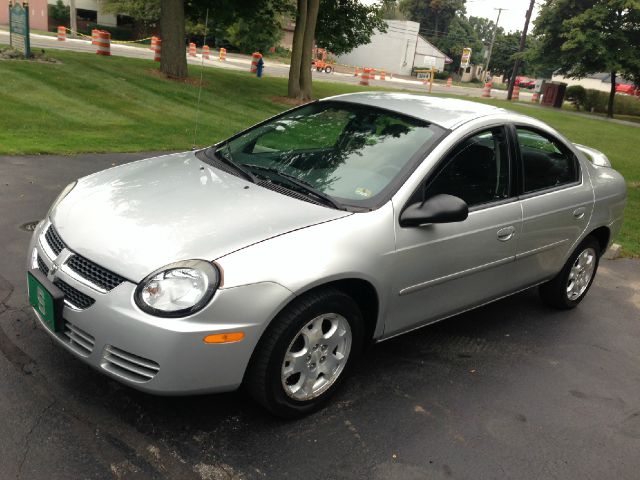 Dodge Neon 2003 photo 1