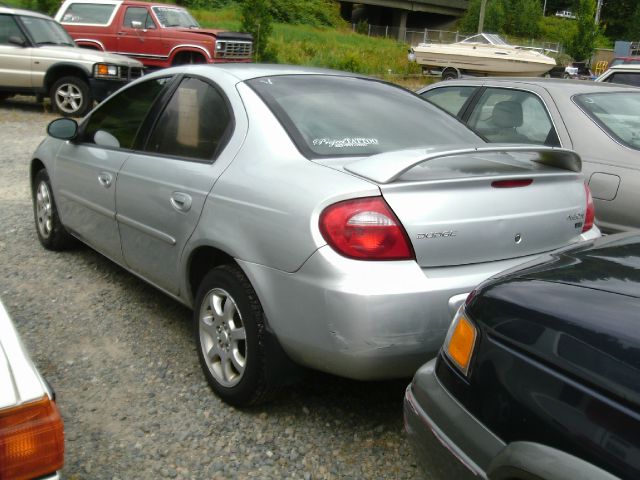 Dodge Neon 2003 photo 2