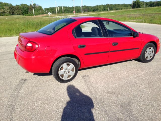 Dodge Neon 2003 photo 2