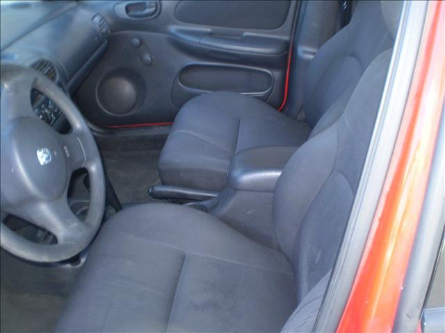 Dodge Neon 2003 photo 3