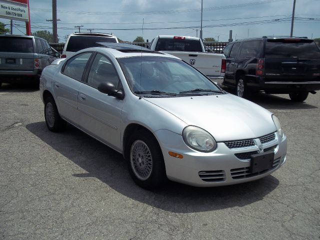 Dodge Neon 2003 photo 3