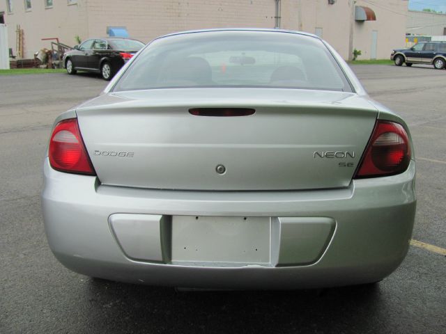 Dodge Neon 2003 photo 4