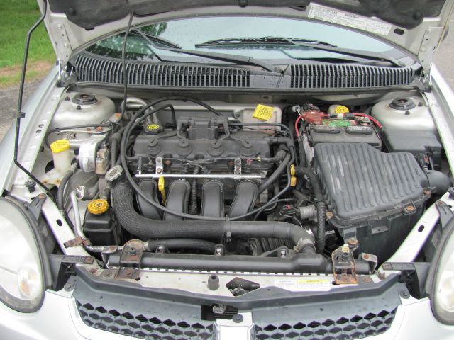 Dodge Neon 2003 photo 9