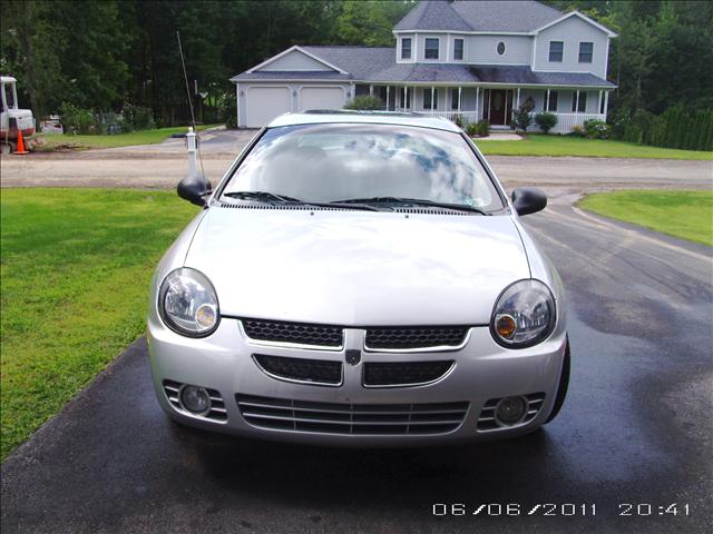 Dodge Neon 2003 photo 1