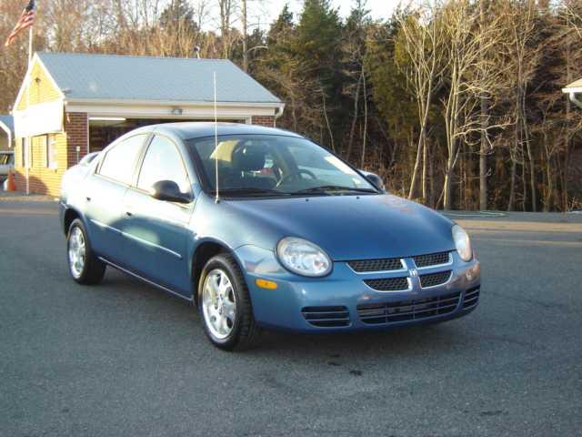 Dodge Neon 2003 photo 1