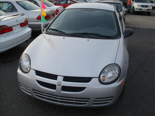 Dodge Neon SE Sedan