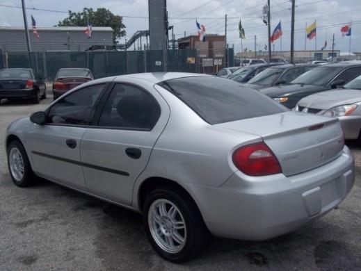 Dodge Neon 2004 photo 3