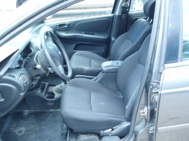 Dodge Neon 2004 photo 1