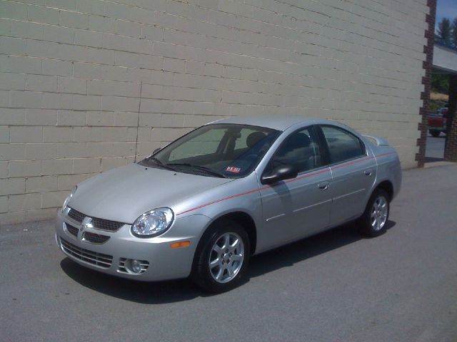 Dodge Neon 2004 photo 1