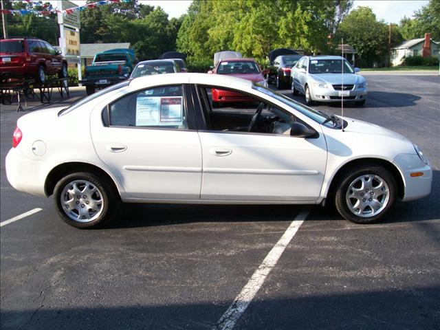 Dodge Neon 2004 photo 1