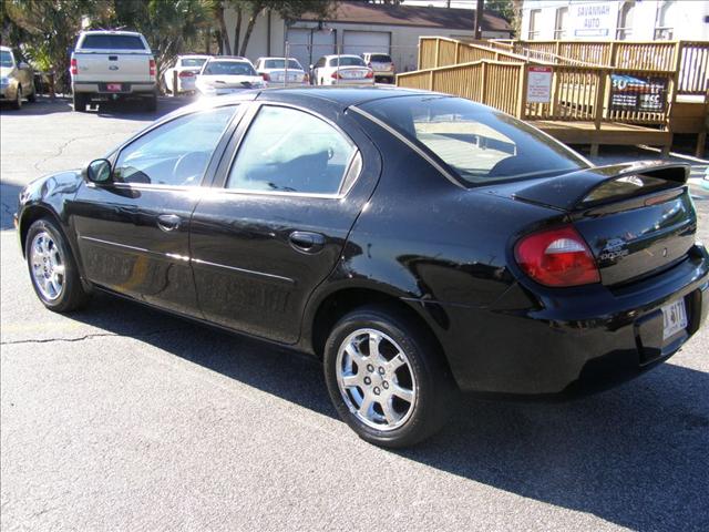 Dodge Neon 2004 photo 2